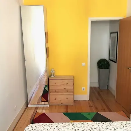 Welcome To The Heart Of Lisbon! Auto Check-In Апартаменты Лиссабон